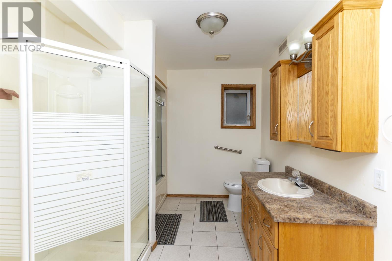 114 Skyline Ave, Thunder Bay, Ontario  P7B 6K6 - Photo 33 - TB251040