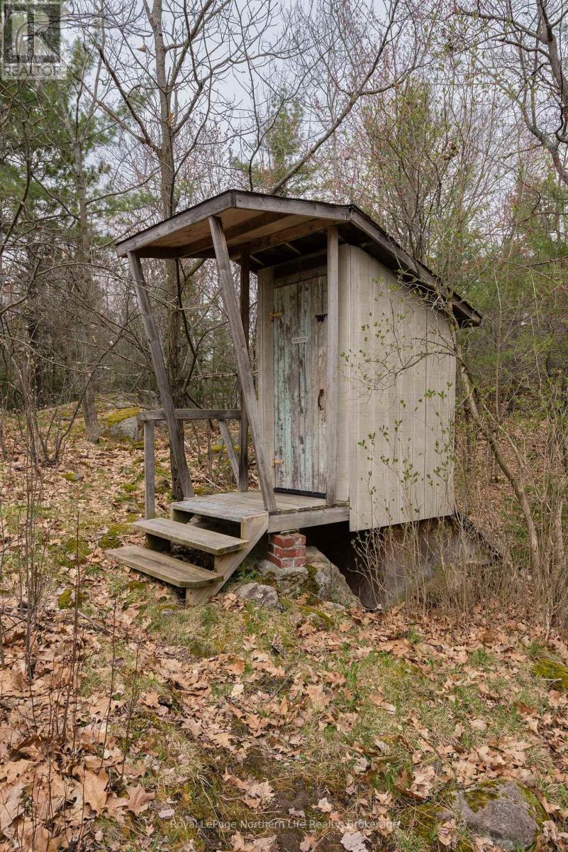 36 Fraser Island, Nipissing, Ontario  P0H 1W0 - Photo 45 - X12136459