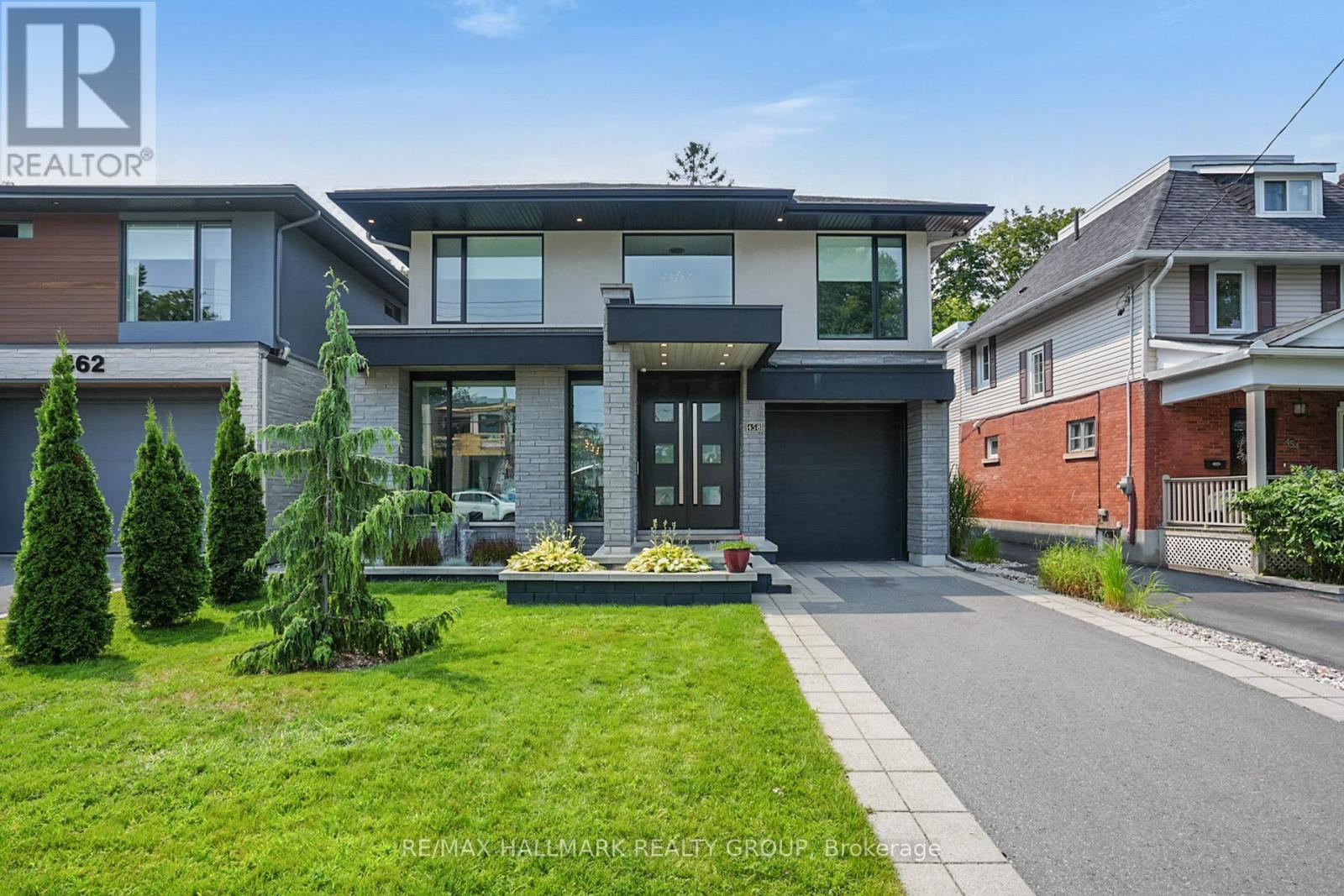 Property at 458 TWEEDSMUIR AVENUE image 1