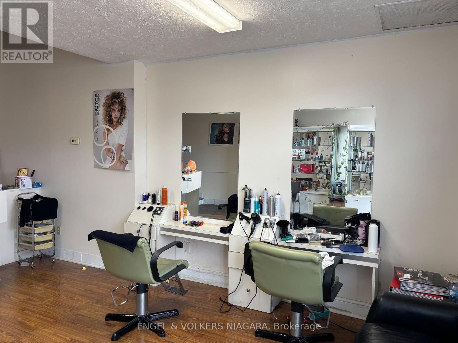 6120 DUNN STREET, Niagara Falls, Ontario