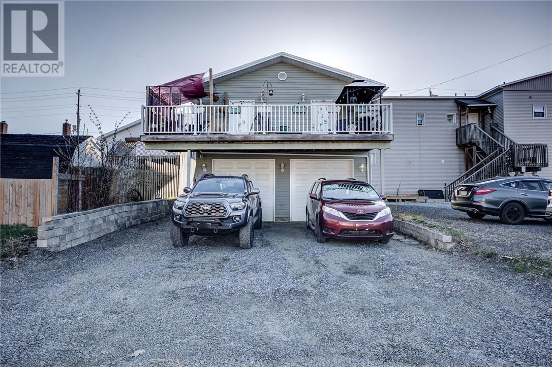 Property at 392 MELVIN Avenue image 3