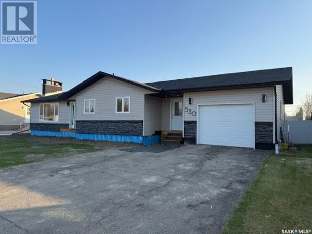 530 9th AVENUE W, melville, Saskatchewan