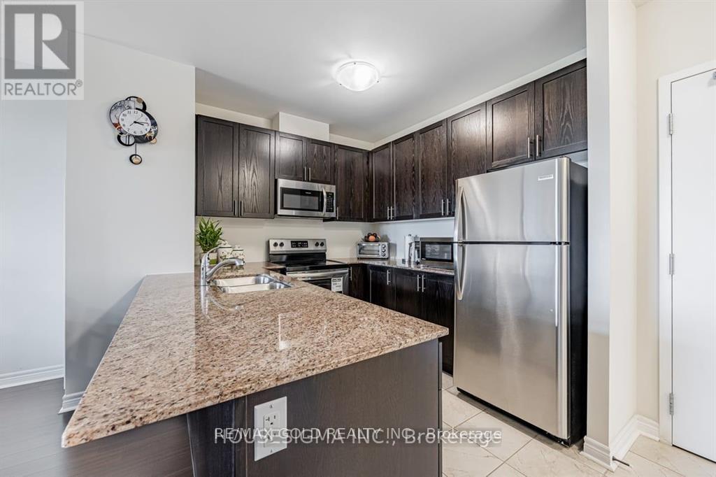 Property at 203 - 39 NEW DELHI DRIVE image 4
