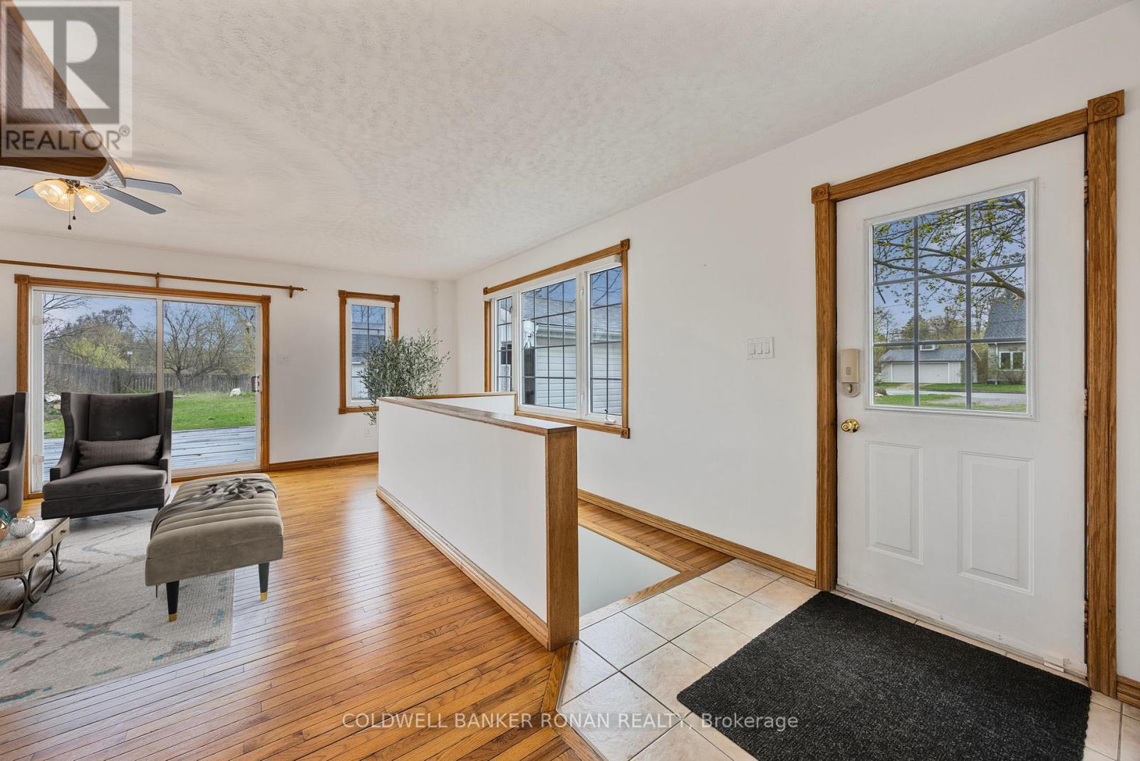 40 Queen Street, New Tecumseth, Ontario  L0G 1A0 - Photo 14 - N12121226