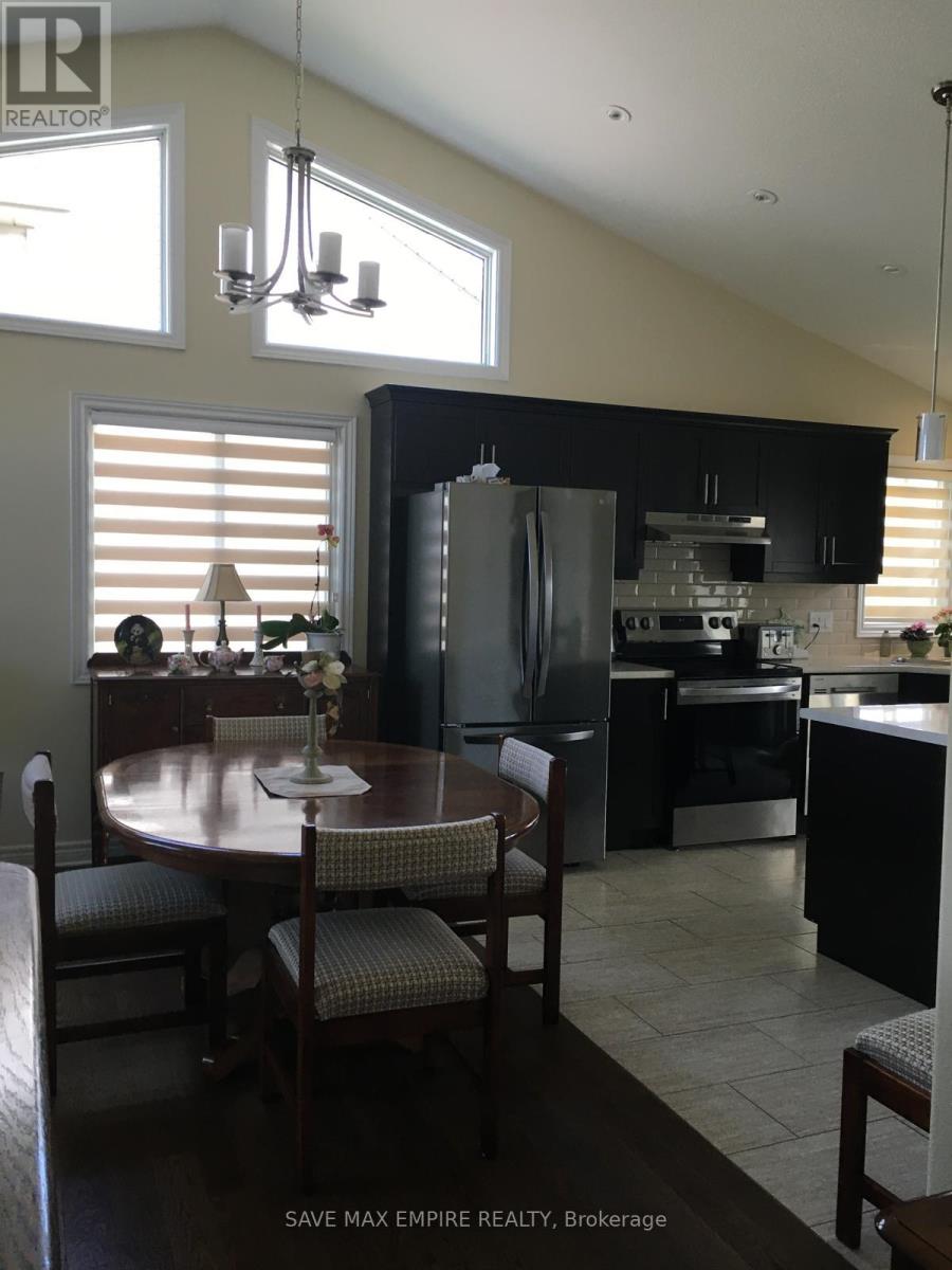 6382 Sam Iorfida Drive, Niagara Falls (Oldfield), Ontario  L2G 0H4 - Photo 12 - X12134262