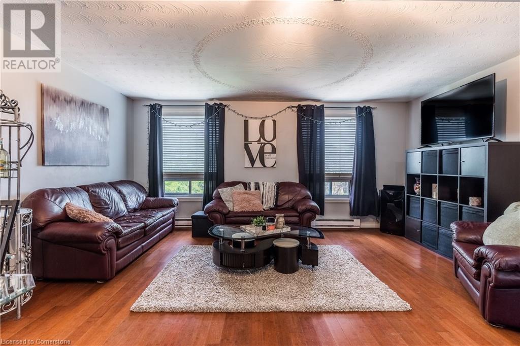 Property at 628 WILKINS Street image 5