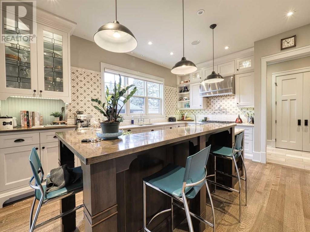 Property at 1423 7A Street NW image 4