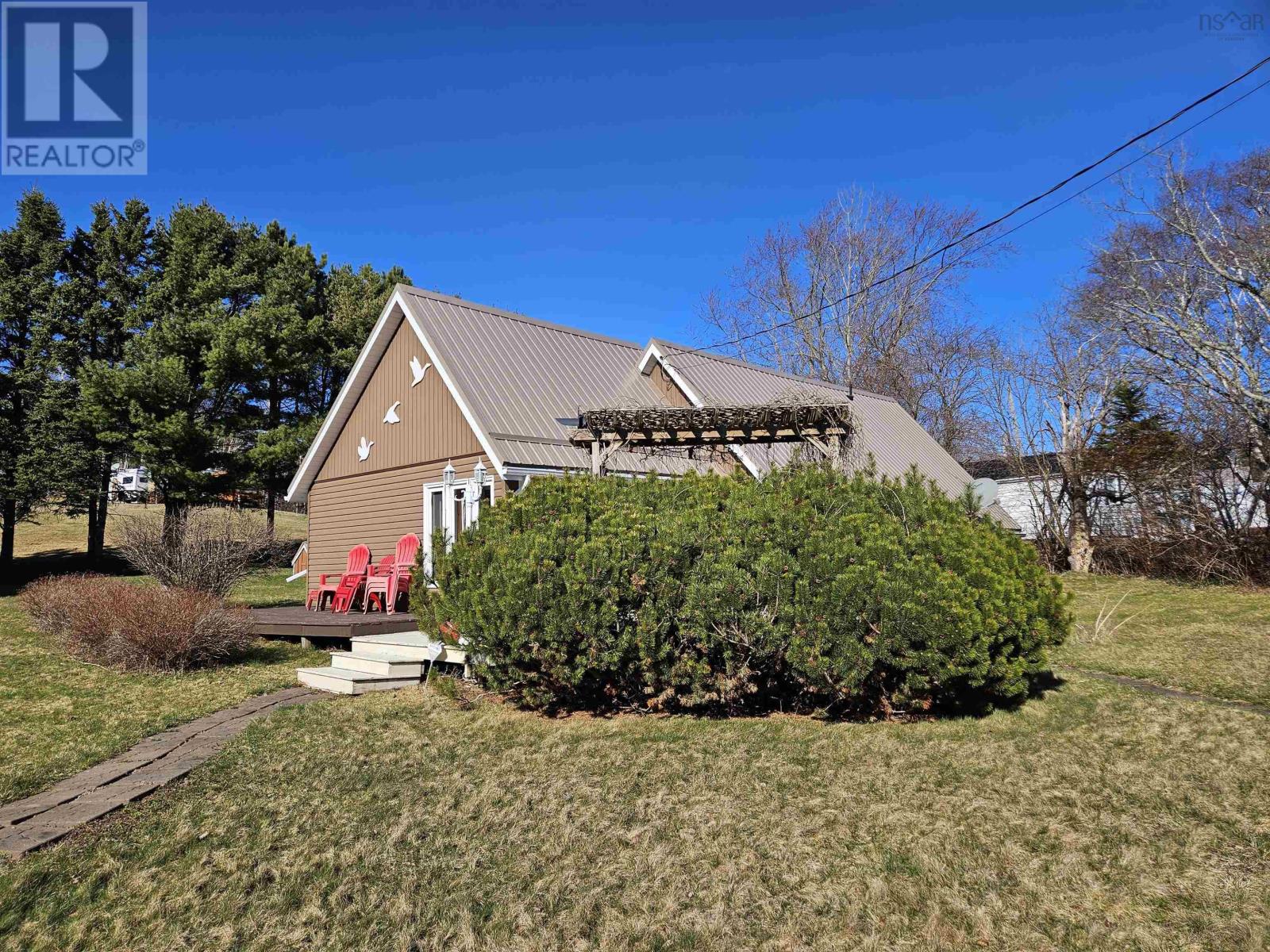 19 Roland Faulkner Loop, Lower Economy, Nova Scotia  B0M 1J0 - Photo 3 - 202508638