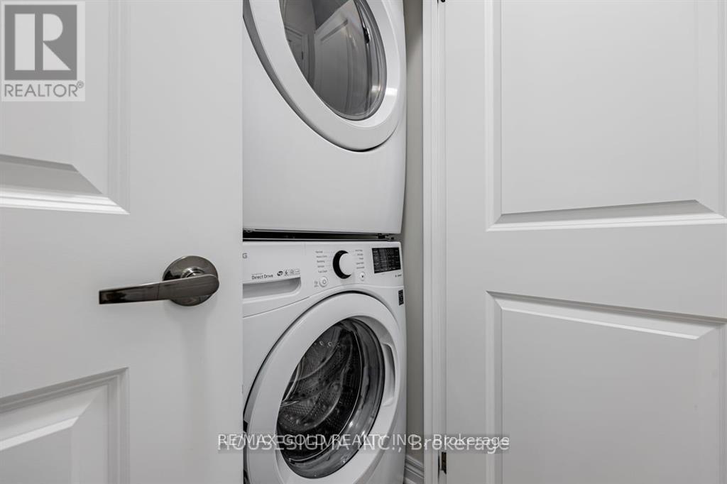 203 - 39 New Delhi Drive, Markham, Ontario  L3S 0E1 - Photo 17 - N12126779