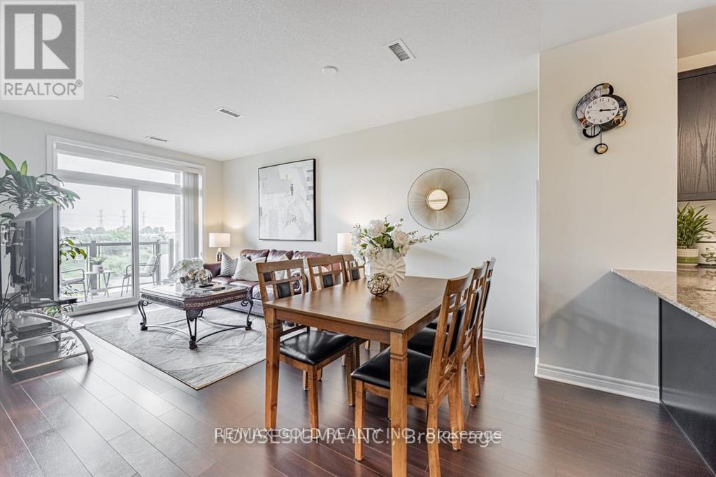 203 - 39 New Delhi Drive, Markham, Ontario  L3S 0E1 - Photo 11 - N12126779