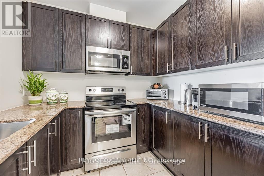203 - 39 New Delhi Drive, Markham, Ontario  L3S 0E1 - Photo 8 - N12126779