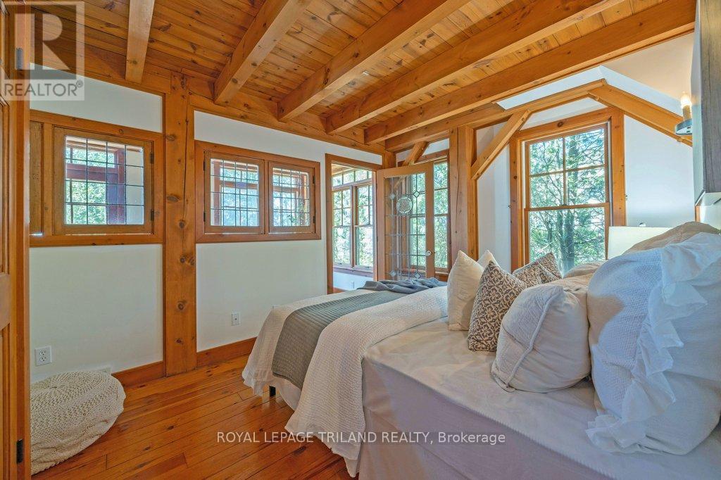 71641 Old Cedarbank Lane, Bluewater, Ontario  N0M 1N0 - Photo 20 - X12136625