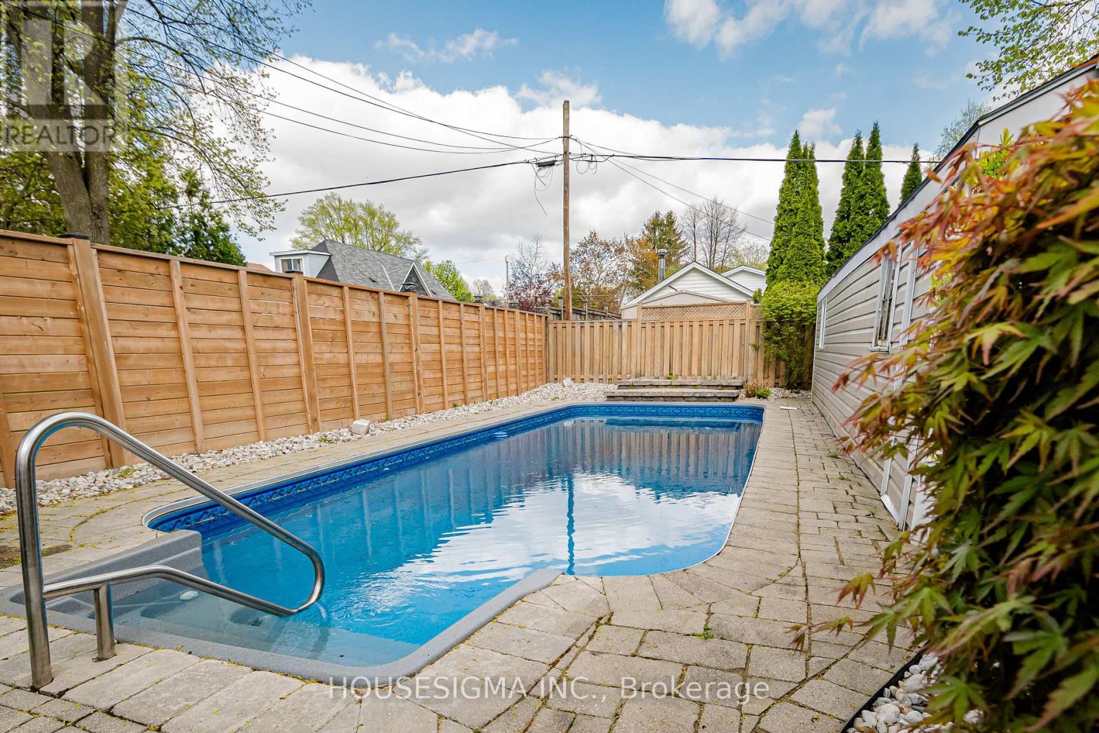 15 Margaret Street, St. Thomas, Ontario  N5R 3H6 - Photo 40 - X12136679