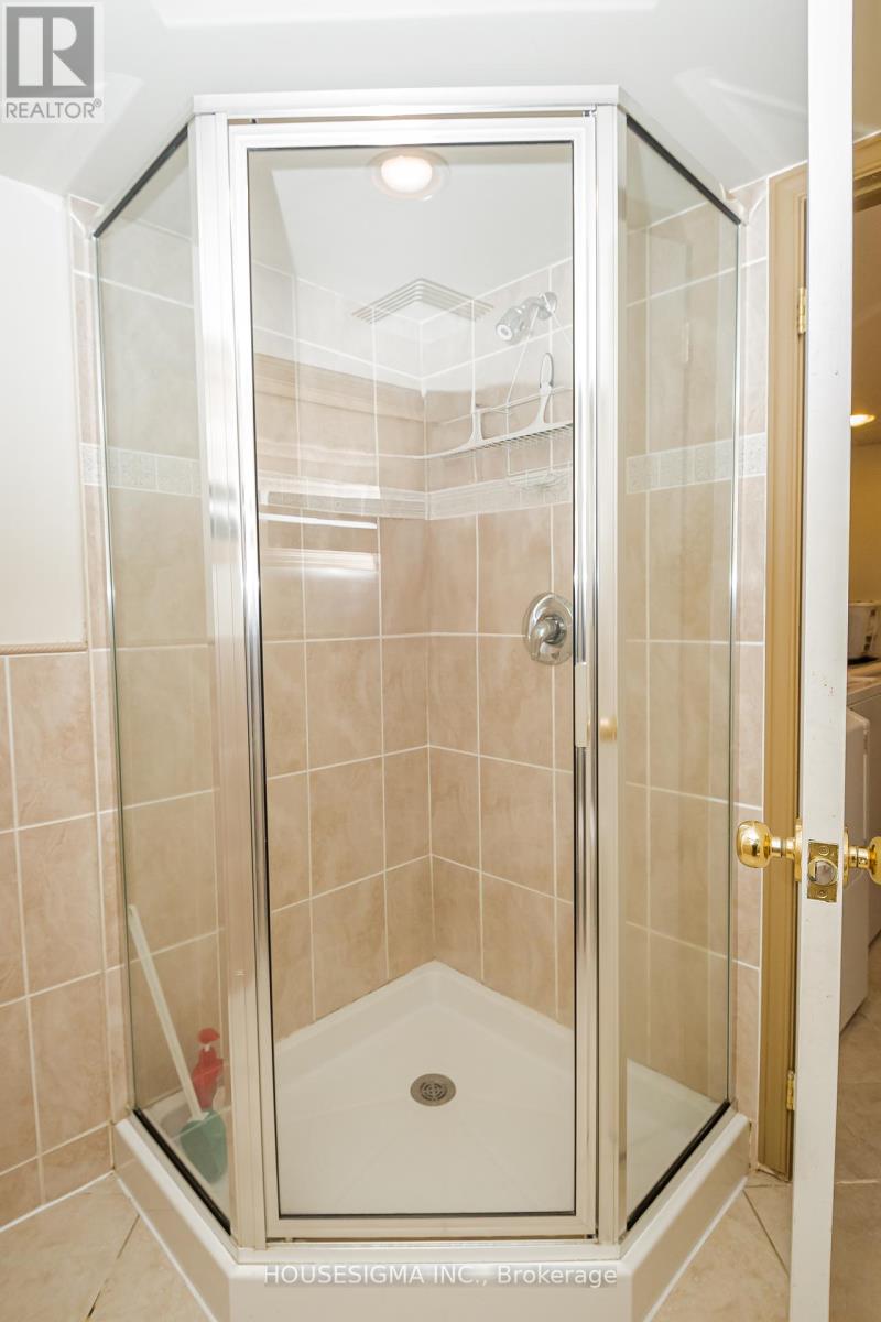 15 Margaret Street, St. Thomas, Ontario  N5R 3H6 - Photo 44 - X12136679