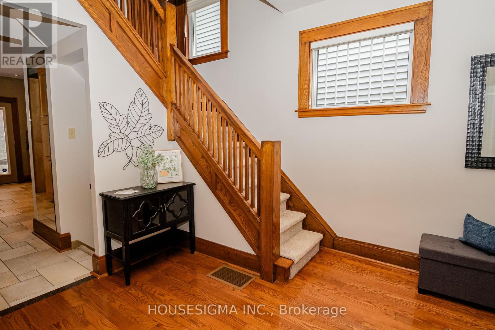15 Margaret Street, St. Thomas, Ontario  N5R 3H6 - Photo 6 - X12136679