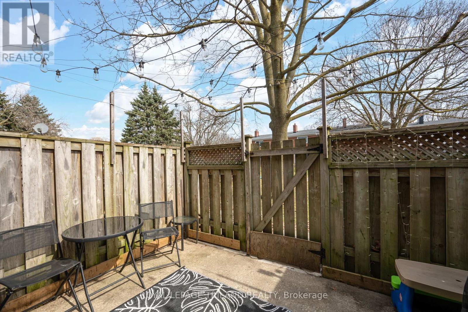 61 Arbour Glen Crescent, London East, Ontario  N5Y 1Z9 - Photo 25 - X12136719
