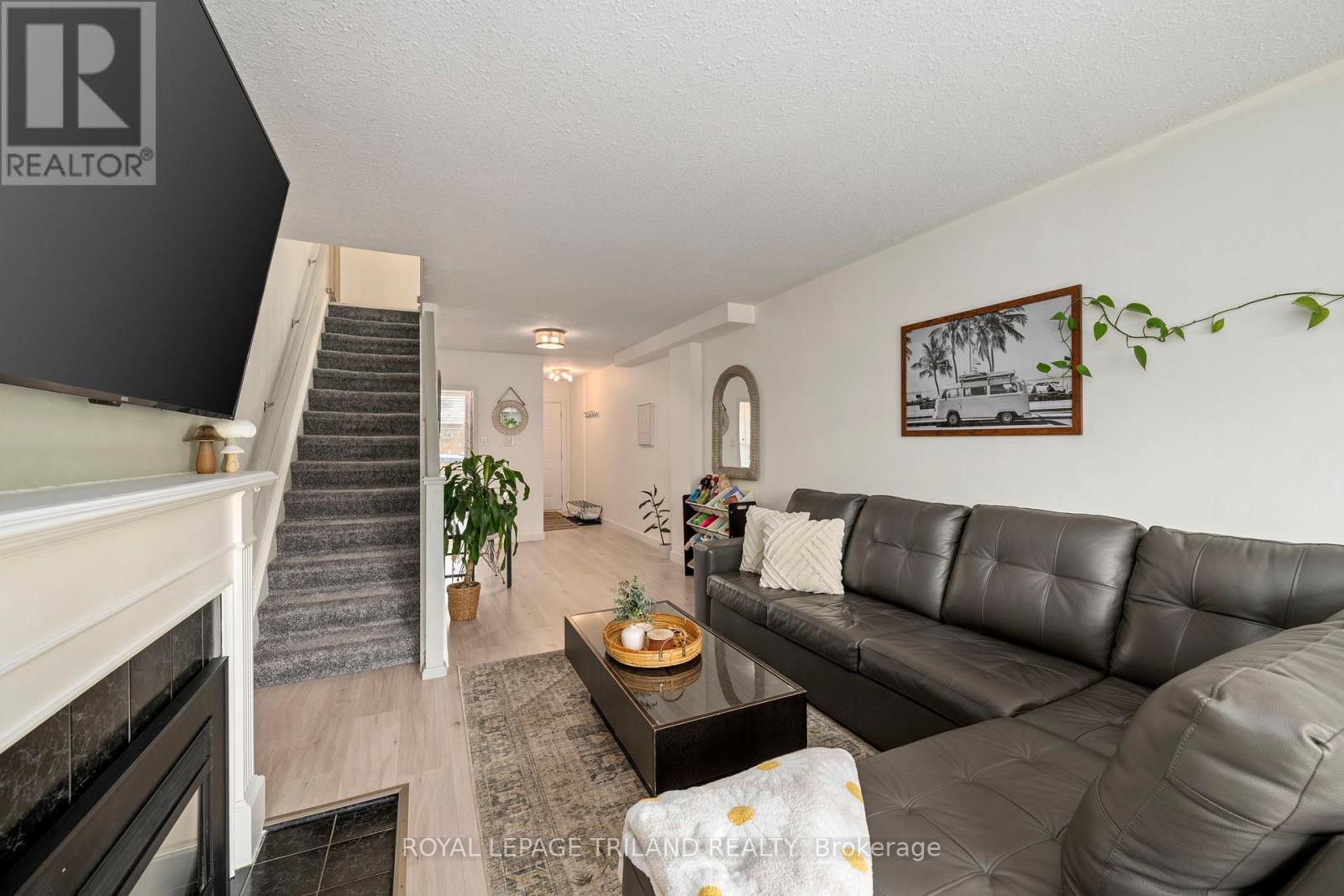 61 Arbour Glen Crescent, London East, Ontario  N5Y 1Z9 - Photo 8 - X12136719
