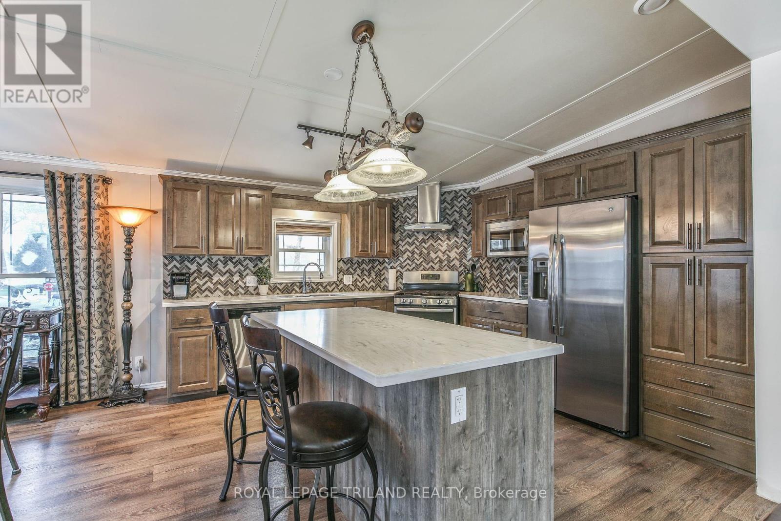 76 - 22790 Amiens Road, Middlesex Centre, Ontario  N0L 1R0 - Photo 11 - X12136724