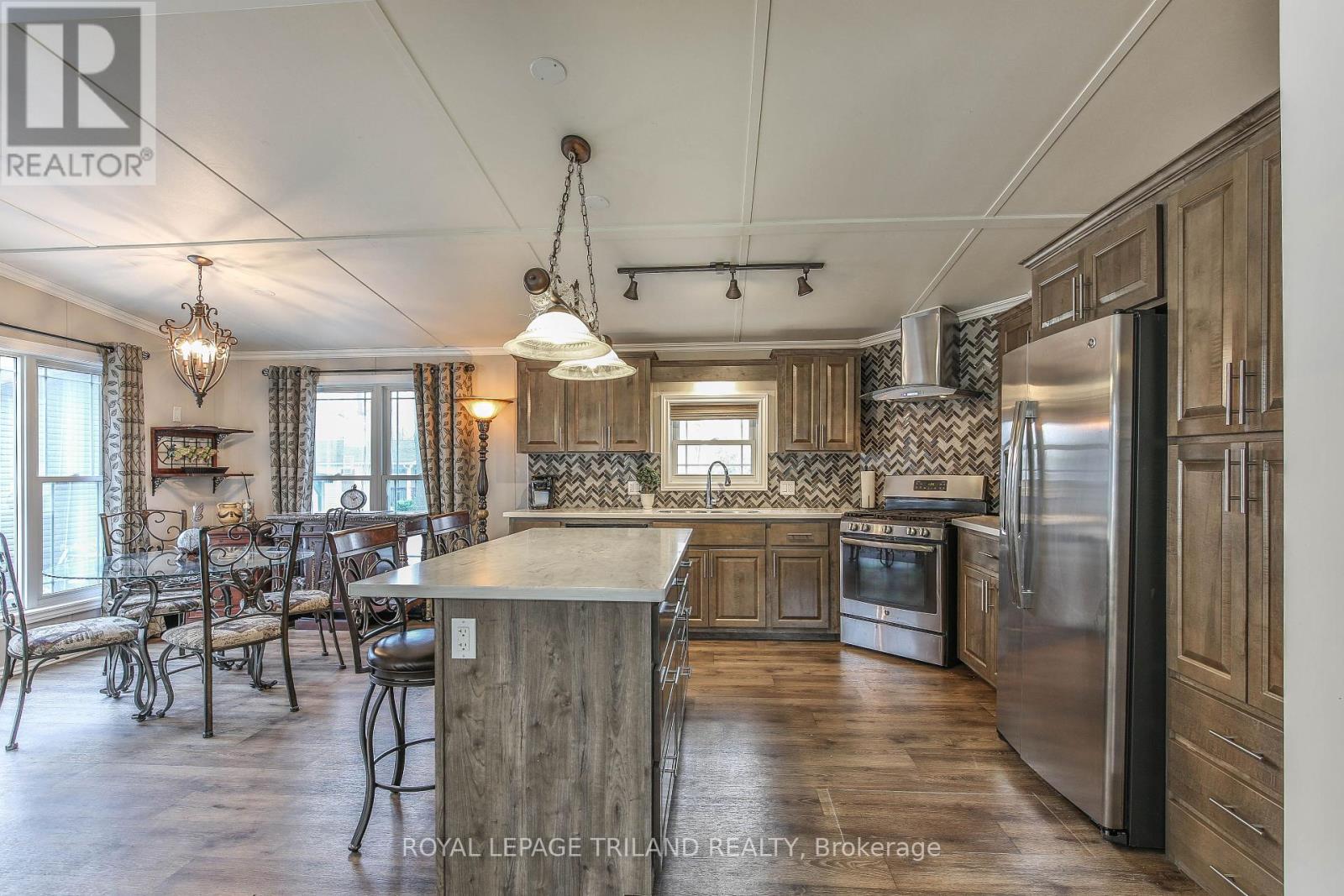 76 - 22790 Amiens Road, Middlesex Centre, Ontario  N0L 1R0 - Photo 12 - X12136724
