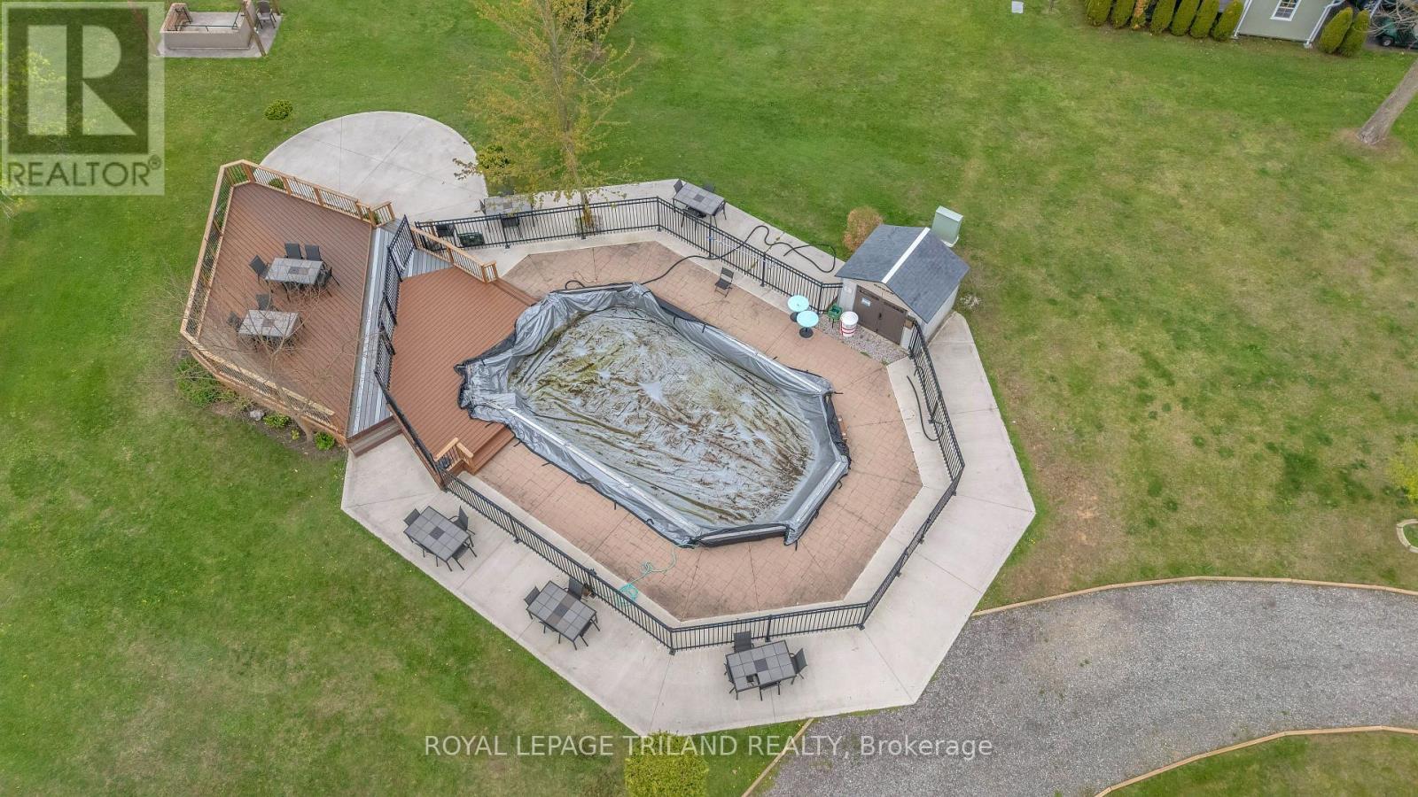 76 - 22790 Amiens Road, Middlesex Centre, Ontario  N0L 1R0 - Photo 39 - X12136724