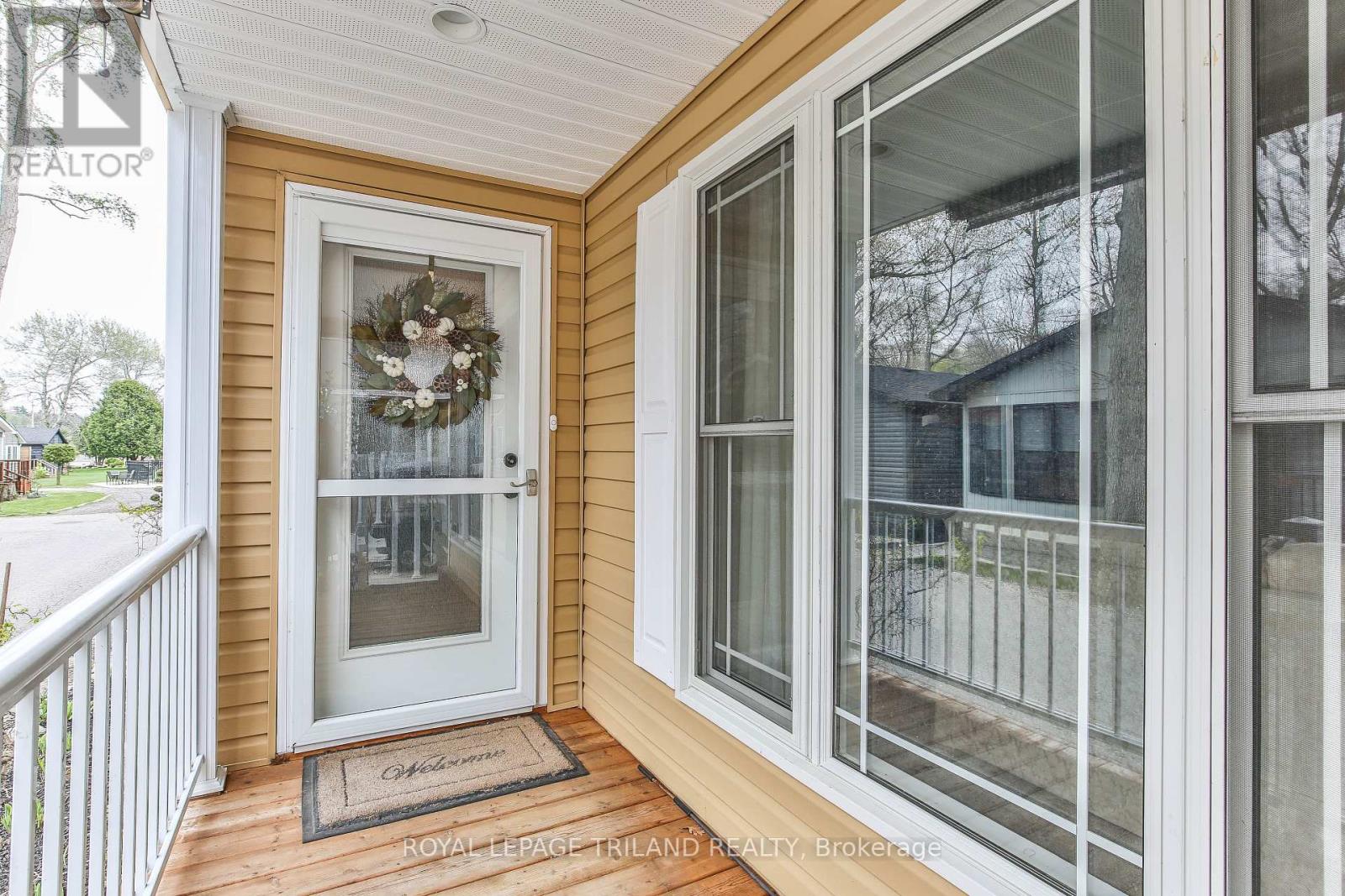 76 - 22790 Amiens Road, Middlesex Centre, Ontario  N0L 1R0 - Photo 5 - X12136724