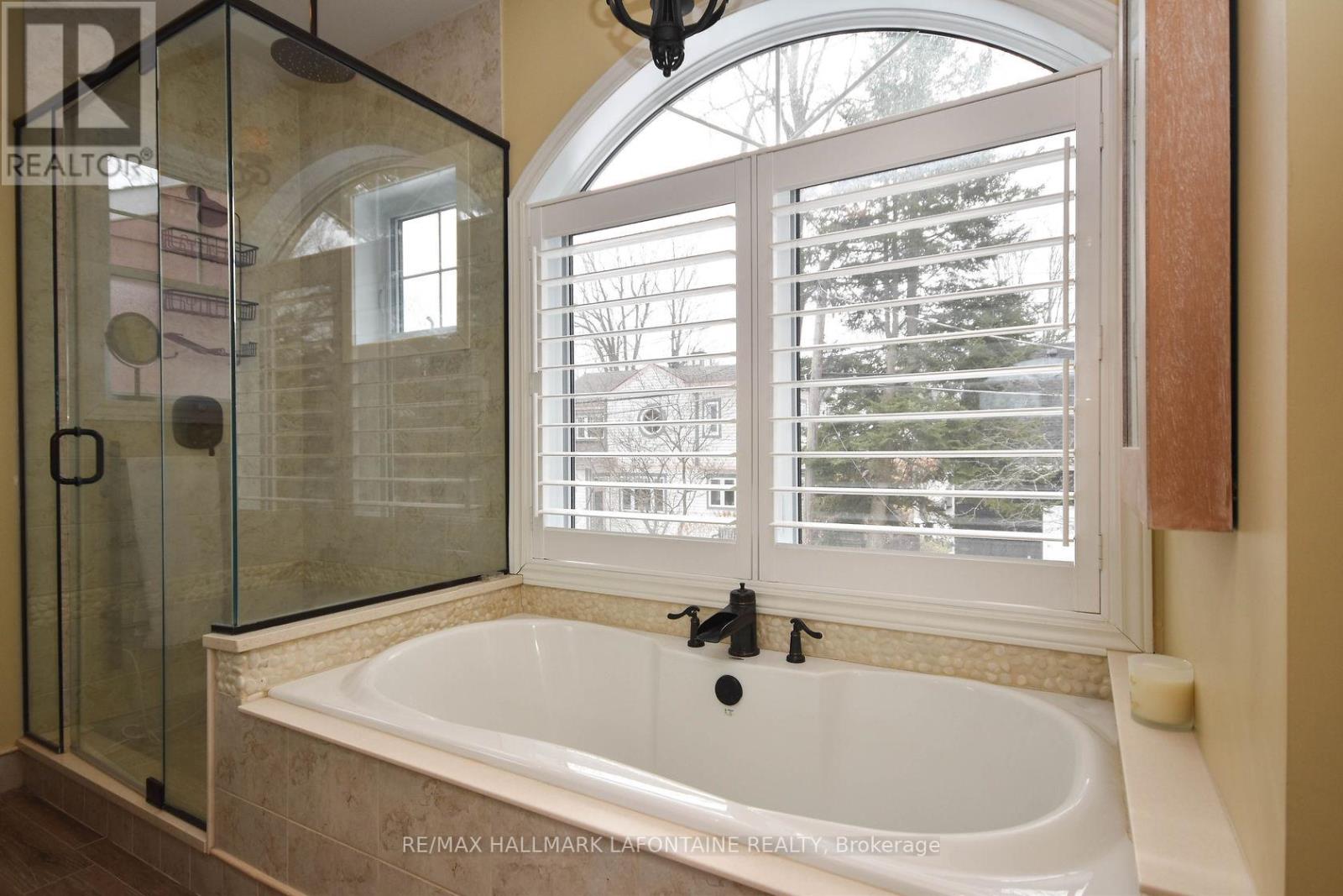 774 Eastbourne Avenue S, Ottawa, Ontario  K1K 0H7 - Photo 16 - X11984236