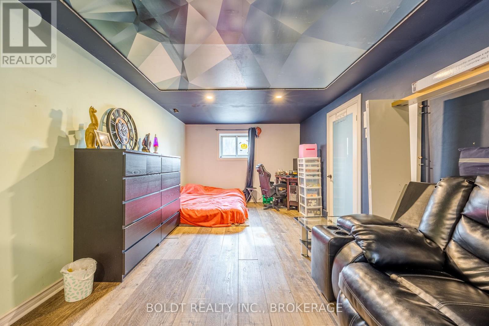 67 Wakelin Terrace, St. Catharines, Ontario  L2M 4K8 - Photo 13 - X12136623