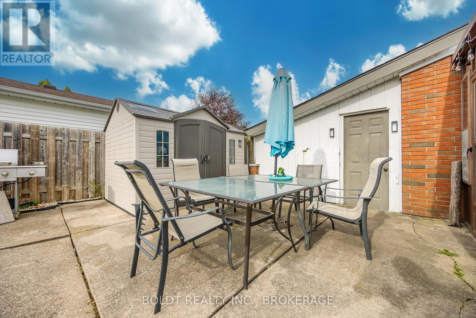 67 Wakelin Terrace, St. Catharines, Ontario  L2M 4K8 - Photo 17 - X12136623