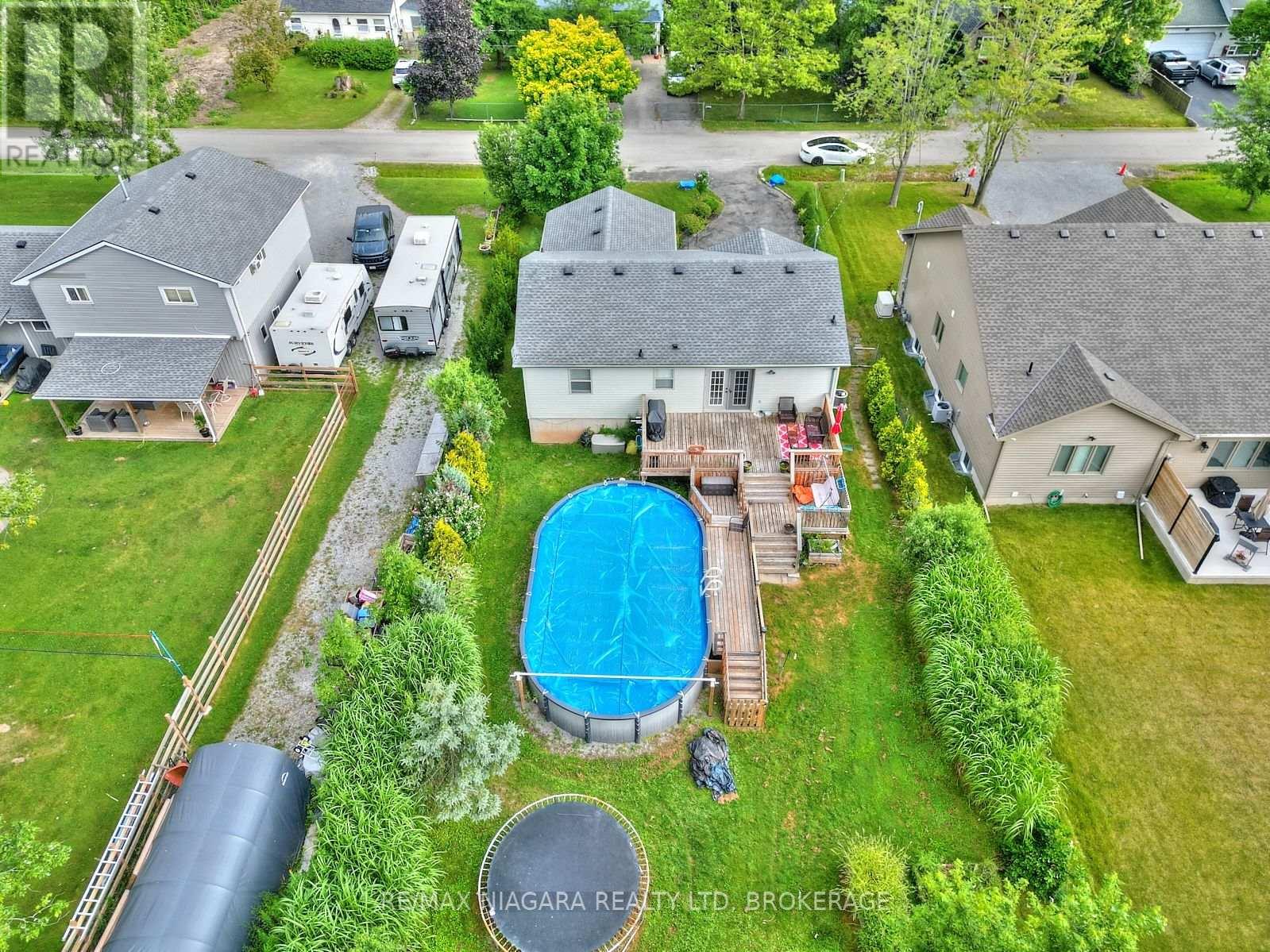3001 Young Avenue, Fort Erie, Ontario  L0S 1N0 - Photo 41 - X12136640