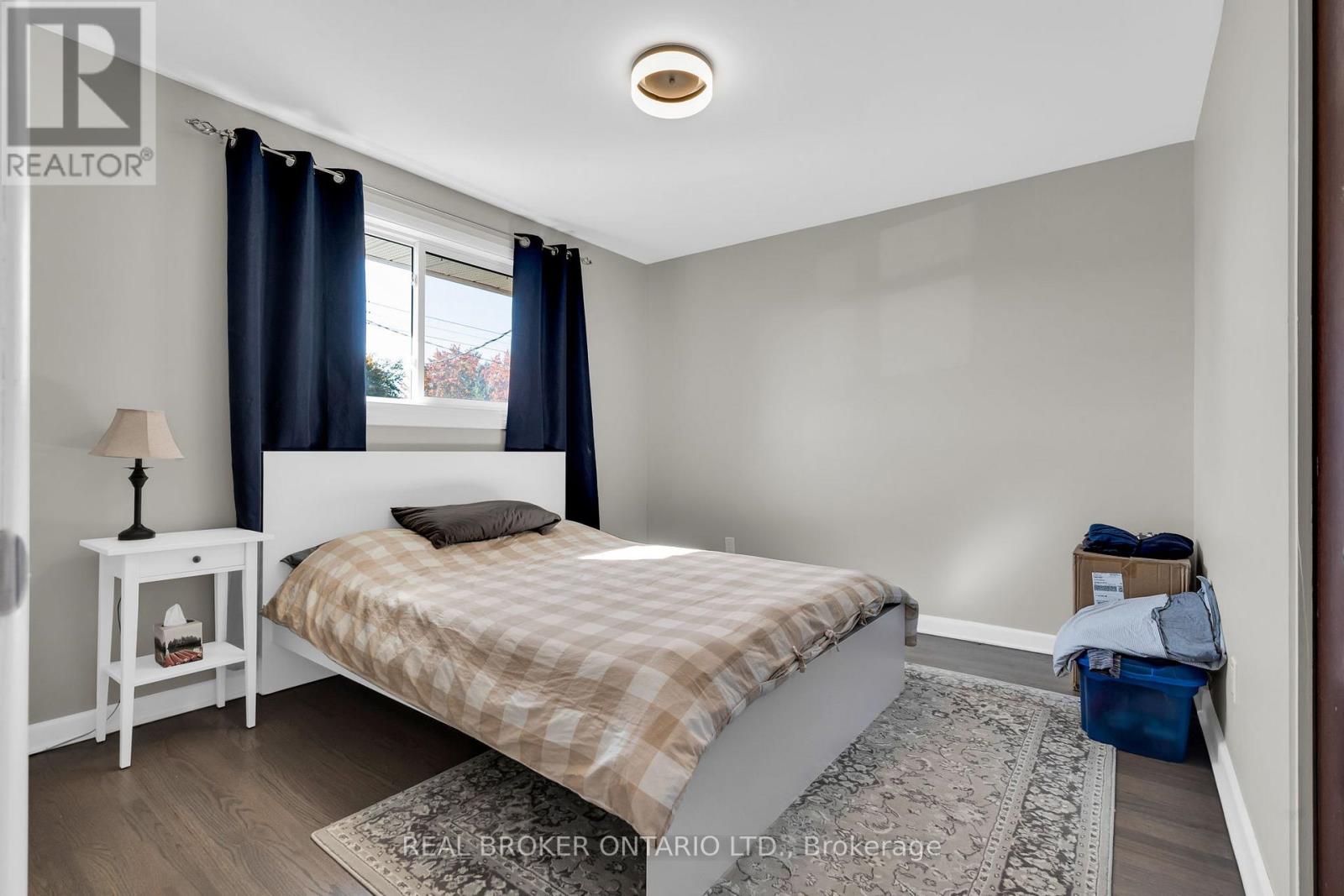 B - 1178 Clyde Avenue, Ottawa, Ontario  K2C 1Y2 - Photo 10 - X12136636