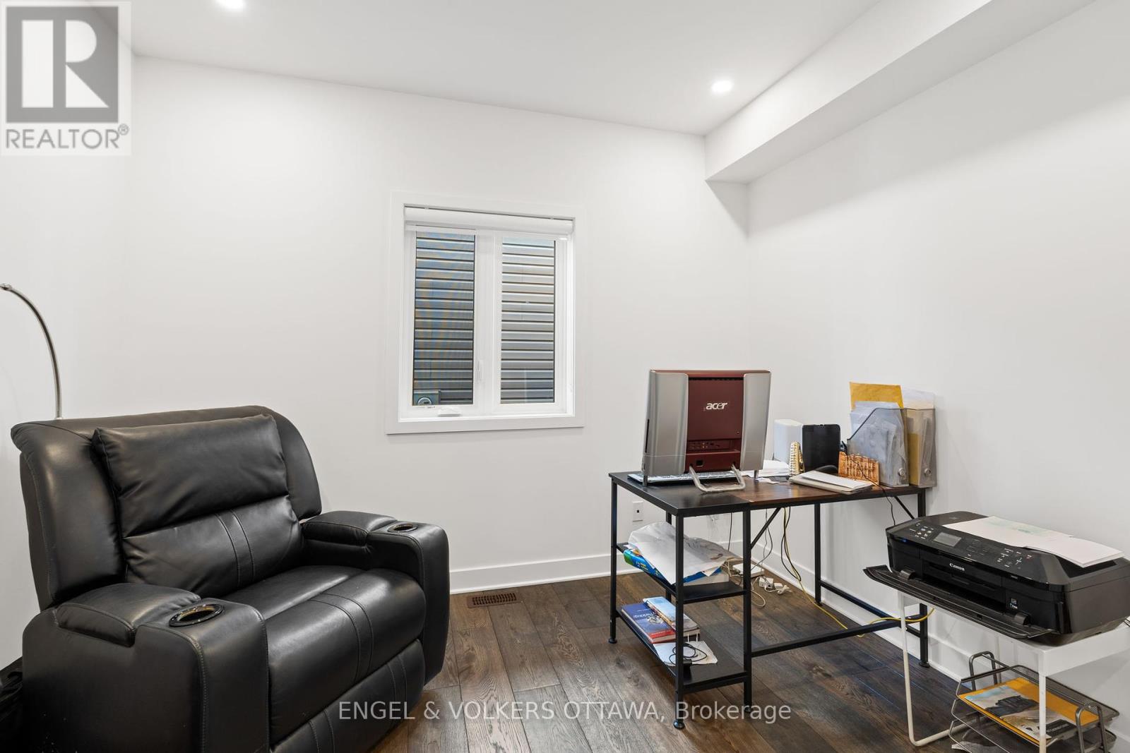 12 Whooping Crane Ridge, Ottawa, Ontario  K4M 0P1 - Photo 15 - X12136667