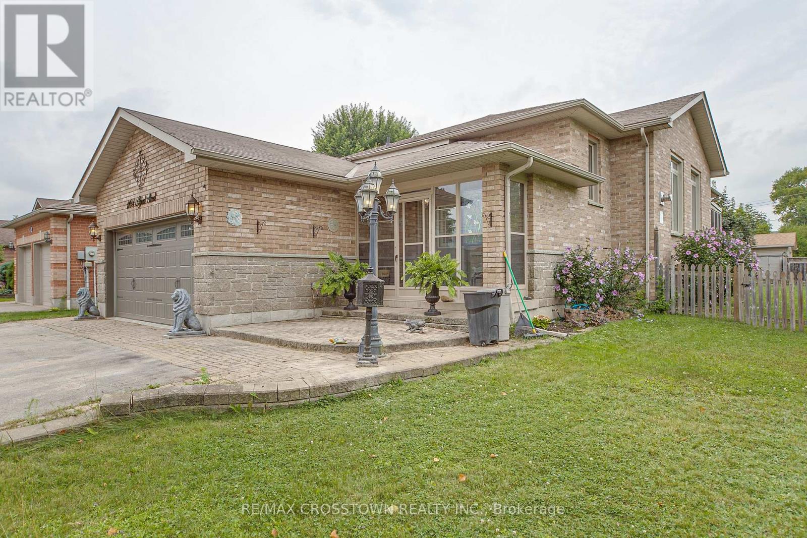 1104 Alfred Street, Innisfil, Ontario  L0L 1C0 - Photo 2 - N12001712