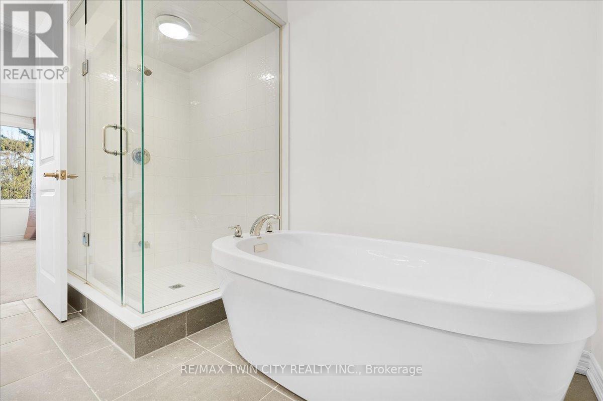 172 Broadacre Drive, Kitchener, Ontario  N2R 0S6 - Photo 26 - X12134800