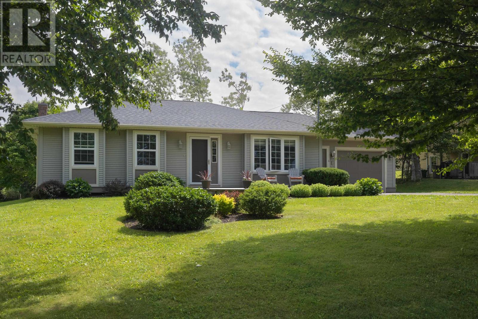 Property at 6 Jenkins Avenue image 1