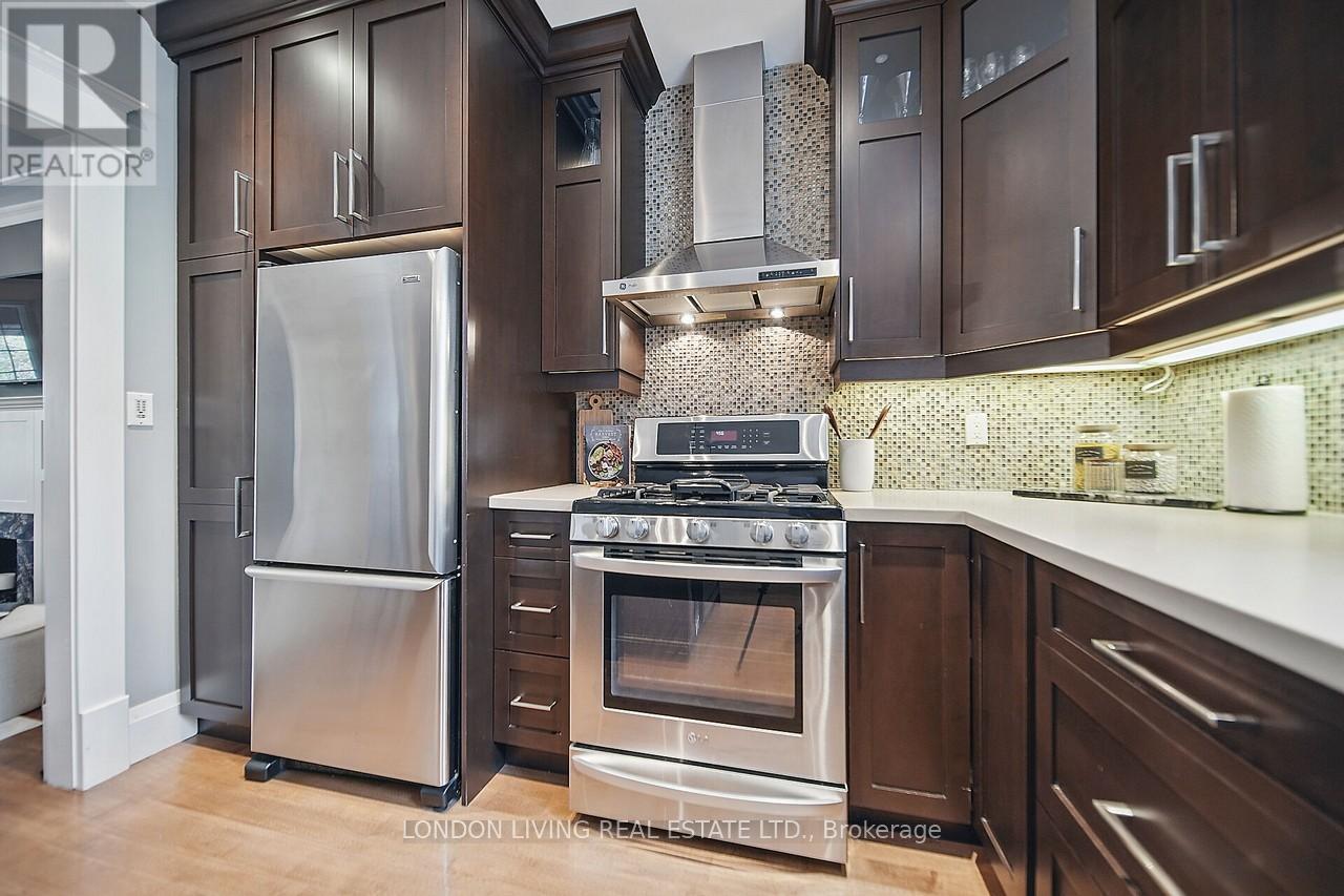 165 Tecumseh Avenue E, London South, Ontario  N6C 1S3 - Photo 17 - X12130000