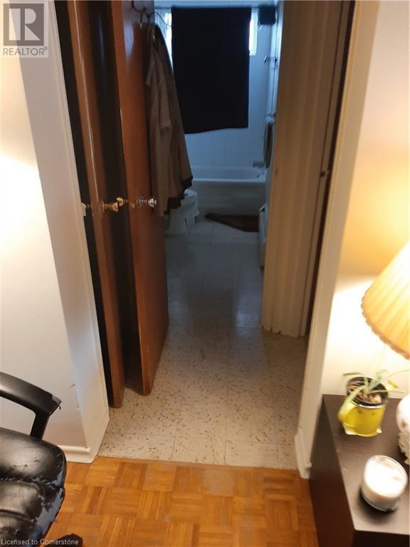 67 Milford Avenue Unit# 8, Waterloo, Ontario  N2L 3Z7 - Photo 4 - 40726820