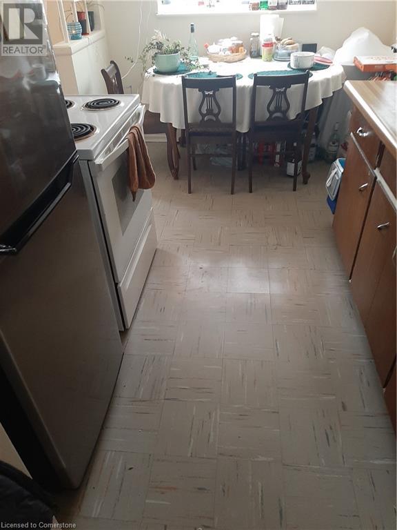 67 Milford Avenue Unit# 8, Waterloo, Ontario  N2L 3Z7 - Photo 7 - 40726820