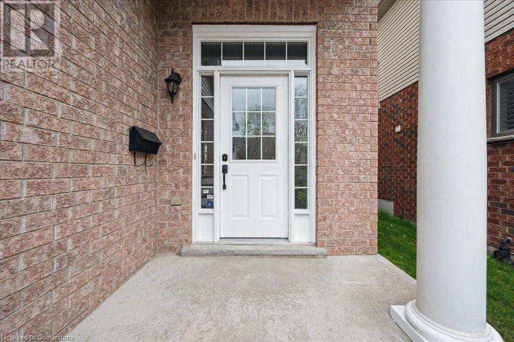 Property at 533 LITTLE DOVER Crescent image 4