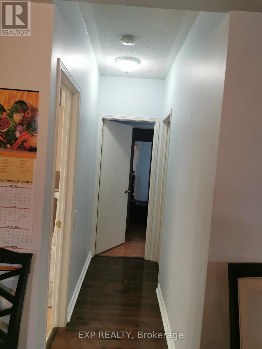 Property at 132 - 760 LAWRENCE AVENUE W image 5