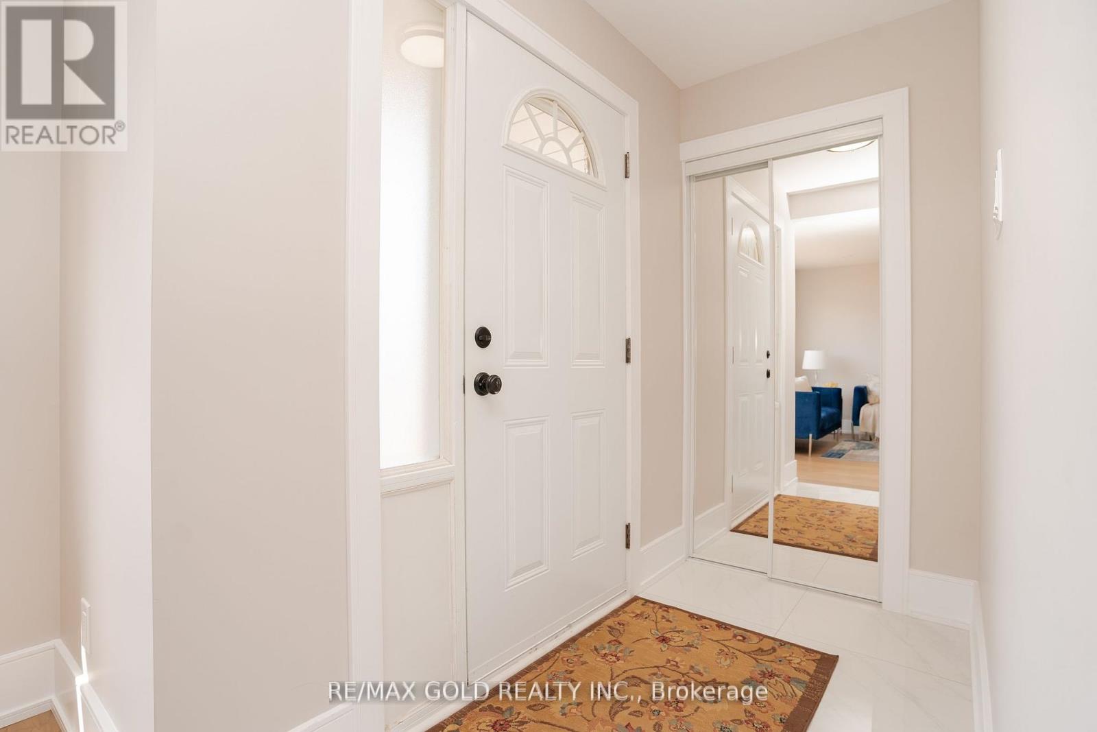 Property at 41 DANESBURY CRESCENT image 3
