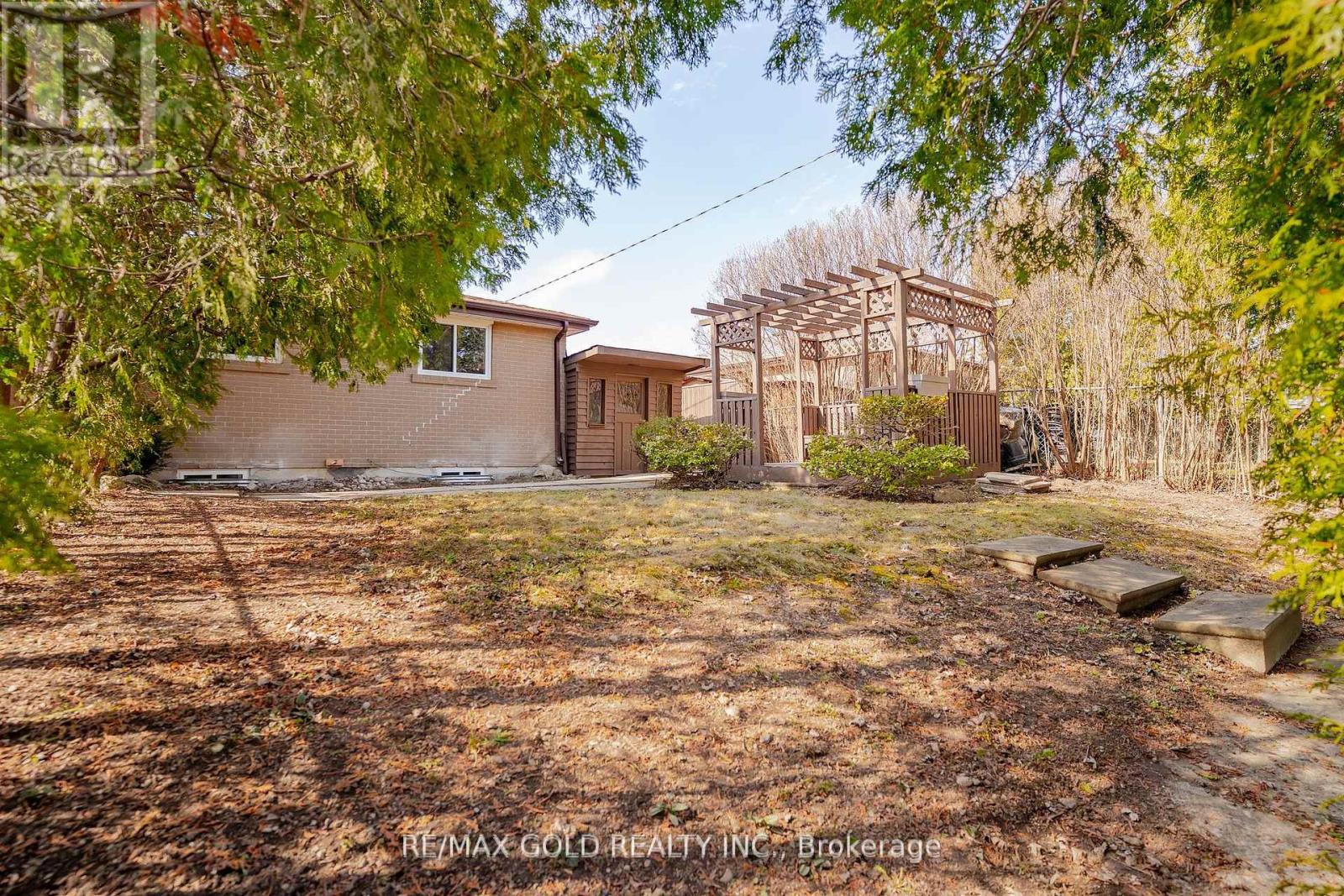 41 Danesbury Crescent, Brampton (Southgate), Ontario  L6T 1T2 - Photo 45 - W12133931