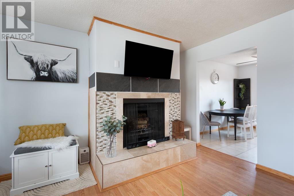 634 Macewan Drive, Carstairs, Alberta  T0M 0N0 - Photo 6 - A2212226