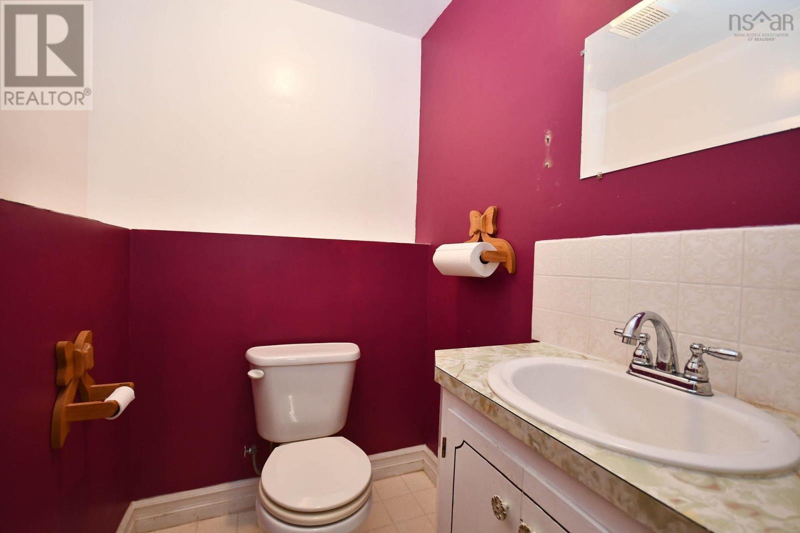 50 Station Rd, Beaver Bank, Nova Scotia  B4G 1C8 - Photo 32 - 202510437