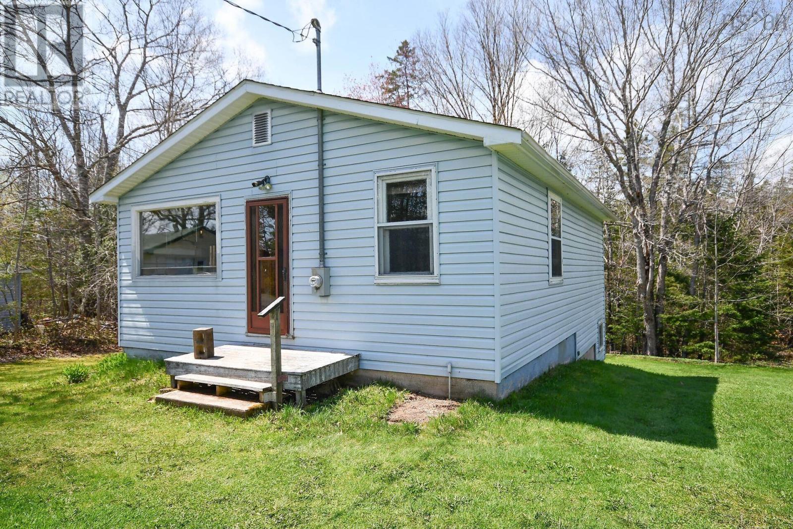 50 Station Rd, Beaver Bank, Nova Scotia  B4G 1C8 - Photo 35 - 202510437