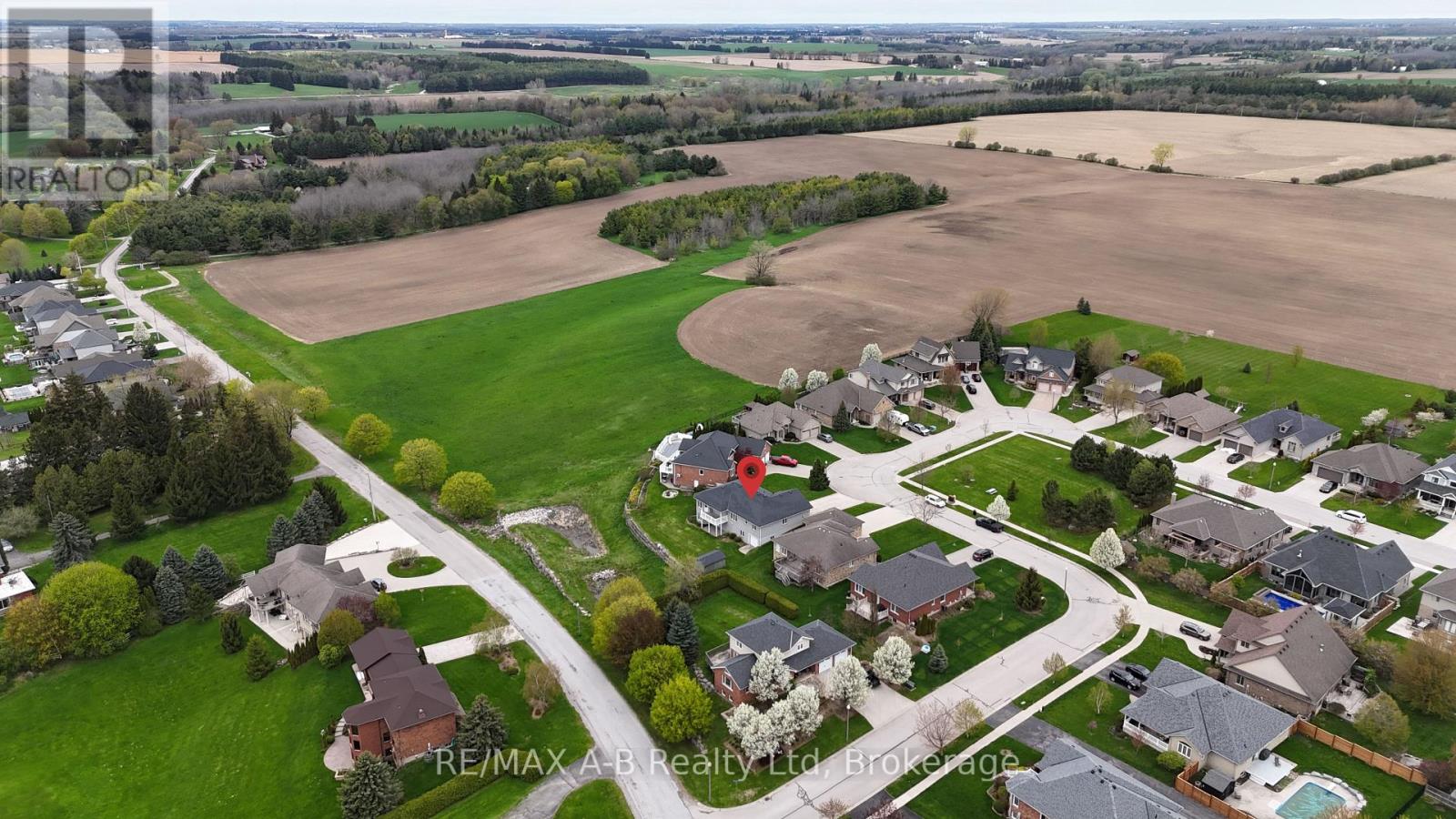 153 Thamesview Crescent, St. Marys, Ontario  N4X 1E1 - Photo 48 - X12136663