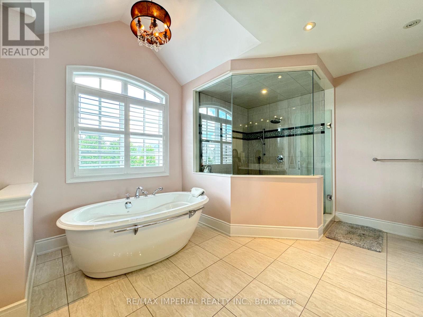 190 Angus Glen Boulevard, Markham, Ontario  L6C 0K1 - Photo 21 - N12013024