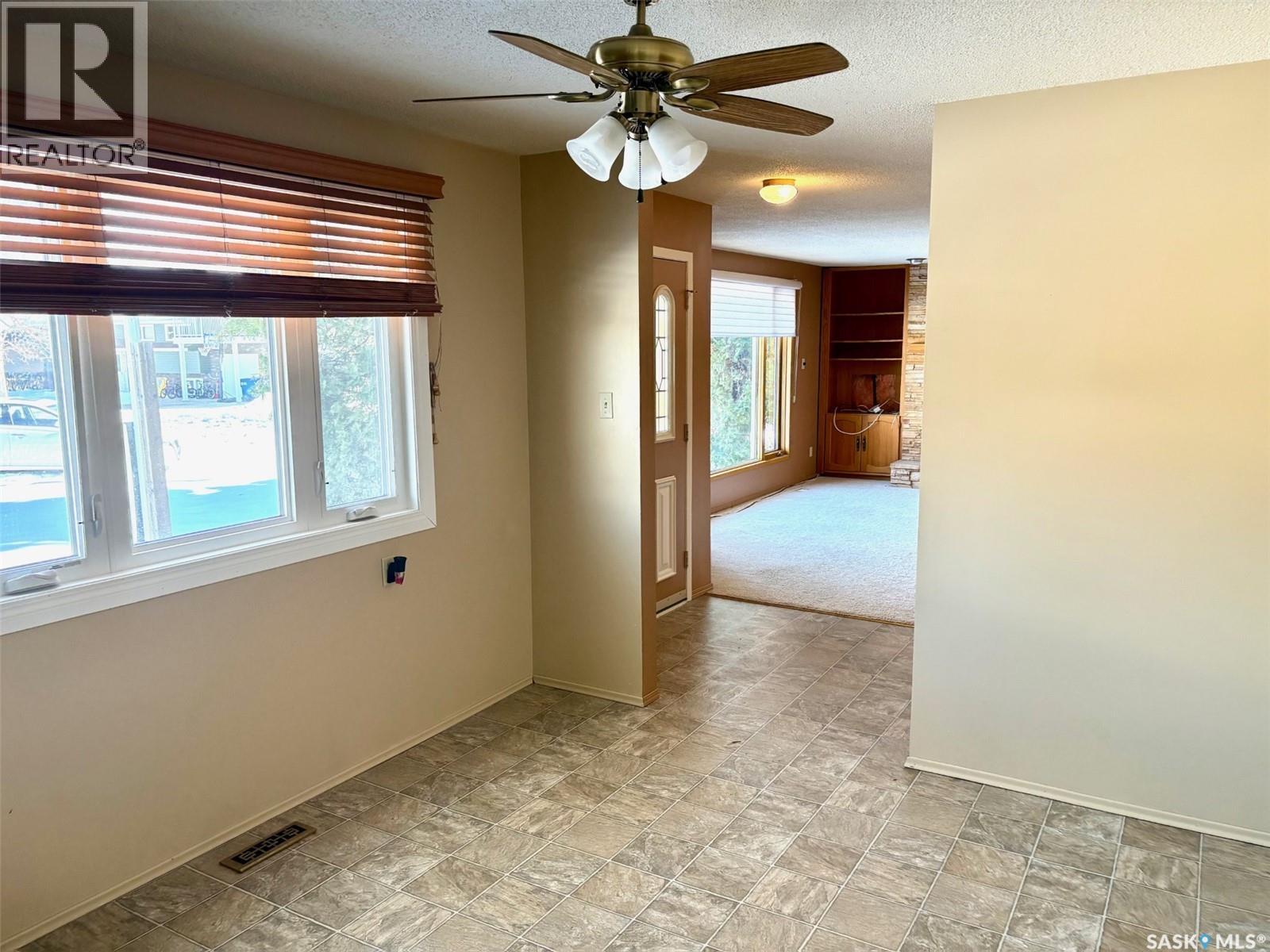 506 Grant Bay, Esterhazy, Saskatchewan  S0A 0X0 - Photo 7 - SK005189