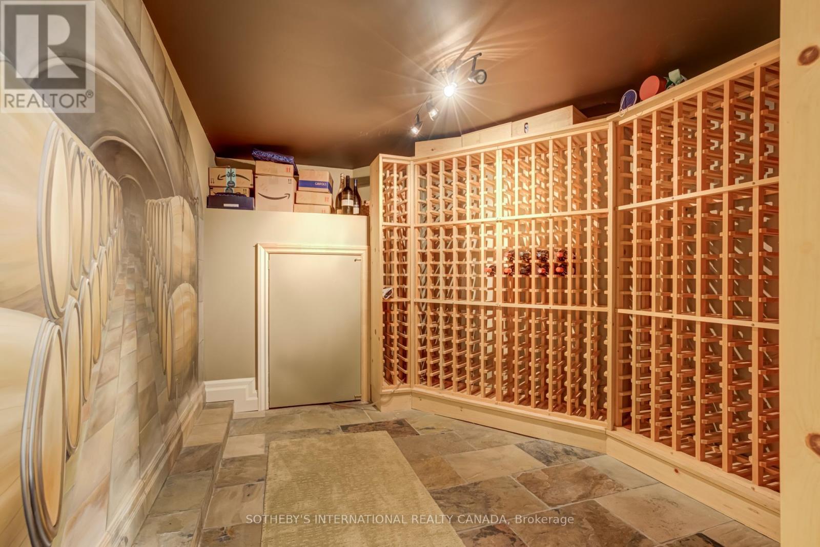 31 Maple Avenue N, Mississauga, Ontario  L5H 2R9 - Photo 42 - W12135159