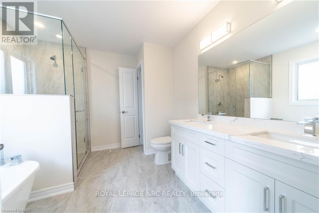 B - 427 Vine Street, St. Catharines, Ontario  L2M 3S6 - Photo 19 - X12136837