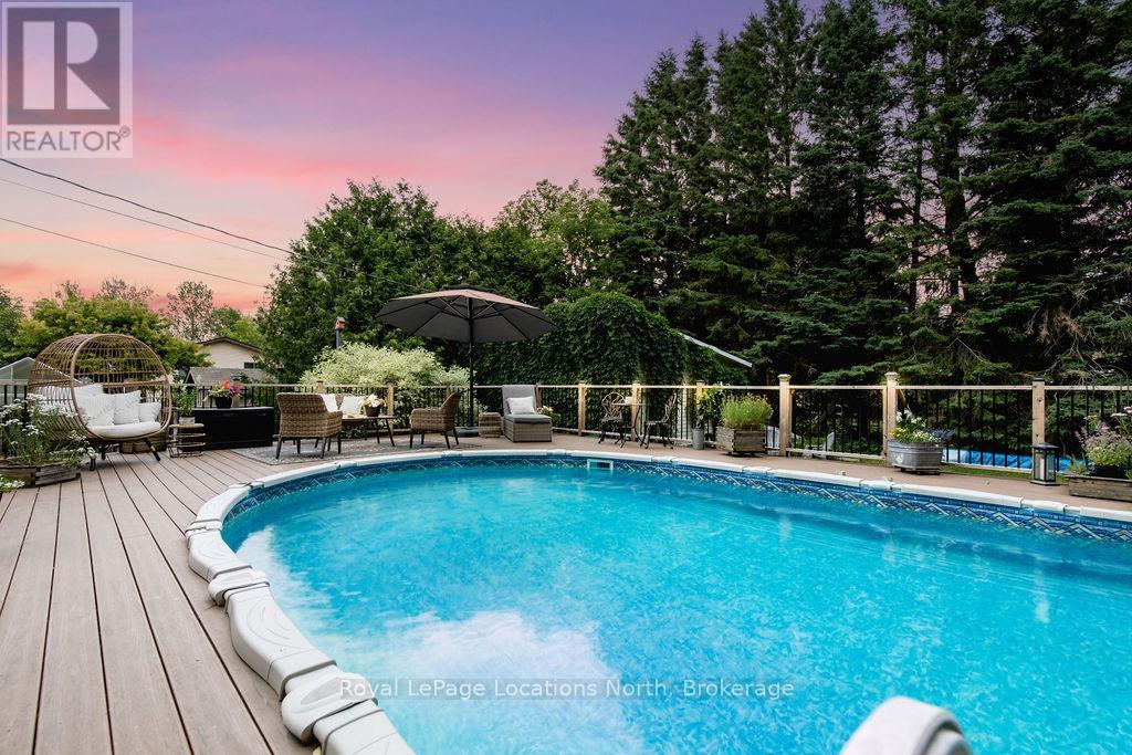 Property at 221 JANE STREET image 5